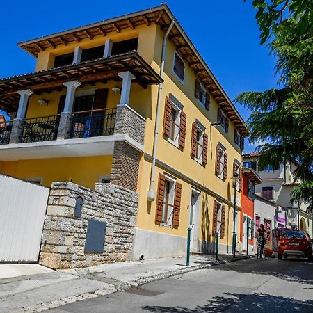 Casa Degli Artisti Hotel Ровин Екстериор снимка